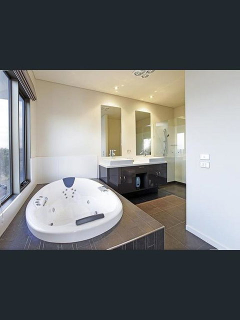 Geelong Melbourne Hakka Hostel - Events Australia 3