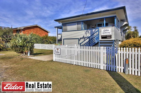 Gillies Getaway At South West Rocks - Events Australia 1