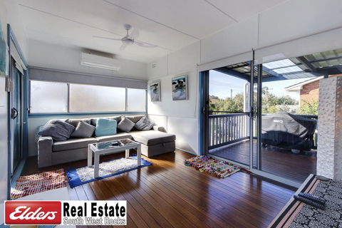 Gillies Getaway At South West Rocks - Events Australia 3