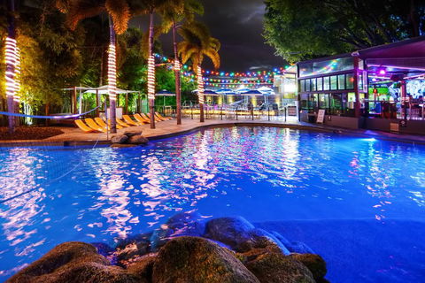 Gilligan's Backpacker Hotel & Resort Cairns - Events Australia 1