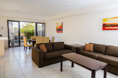 Gladstone Heights Executive Apartments - Events Australia 1