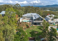 Gold Coast Stunning Home and Unit close to Theme Parks