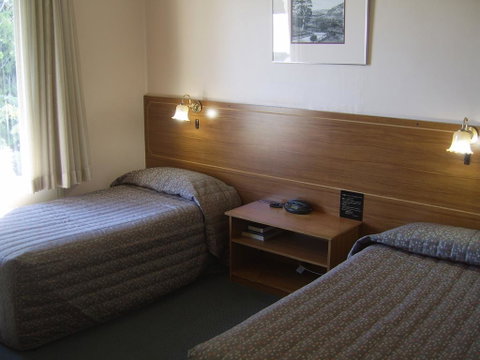 Golden Chain Garden Motor Inn Gundagai - Tourism Bookings 3
