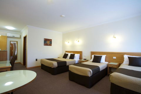 Golden Grain Motor Inn - Events Australia 1
