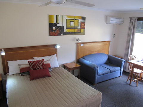 Golfers Lodge Motel - Tourism Bookings 0