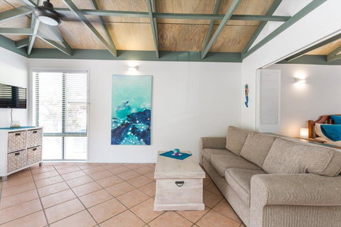 Gone Surfing - Events Australia 3