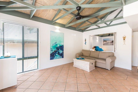 Gone Surfing - Events Australia 1