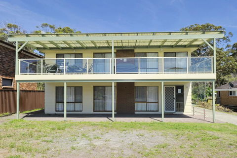Government Rd 38 - Shoal Bay - Tourism Bookings 0