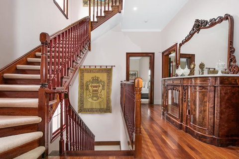 Grand & Central On George - Unique - Opulent - Accommodation Europe 1