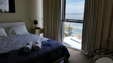 Grand Hotel Ocean View Apartment Labrador - Events Australia 2
