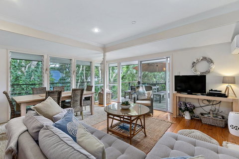 Grevillea - Events Australia 1