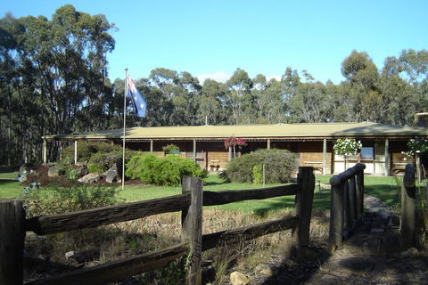 Gunyah Valley Retreat - Tourism Bookings 0