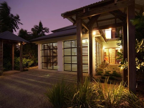 Hai Villa Port Douglas - Tourism Bookings 1