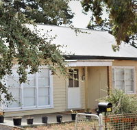 Happy cozy house for holidays Beach BBQ Pet friendly 35kms from CBD in country life style  - Events Australia