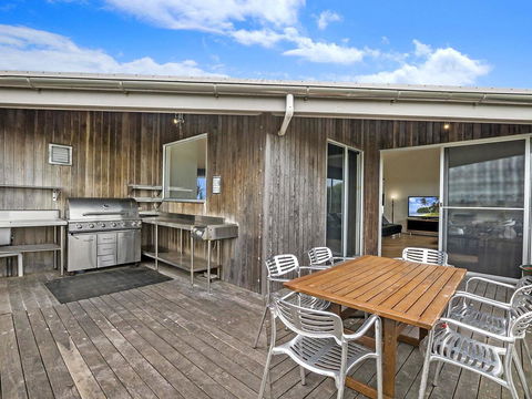 HEARN'S BEACH HOUSE - Events Australia 1
