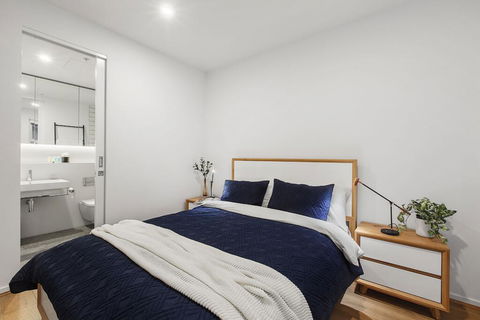 Heart Of Windsor Apartment By Ready Set Host - Events Australia 1