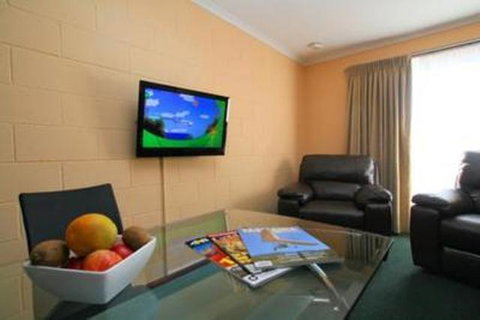 Heemskirk Motor Hotel - Events Australia 3