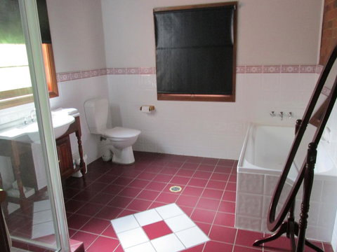 Henry's Cottage - Events Australia 2