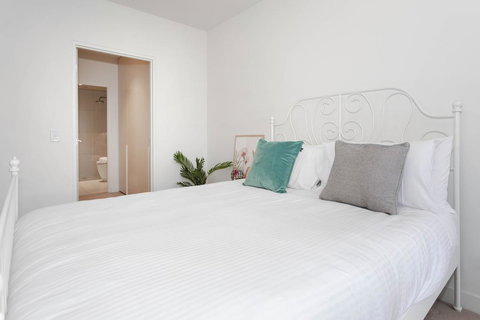 Heyday Apartments - South Yarra - Events Australia 3