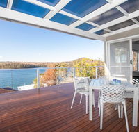 Home On the Water 21 Evans St Lake Conjola - Events Australia