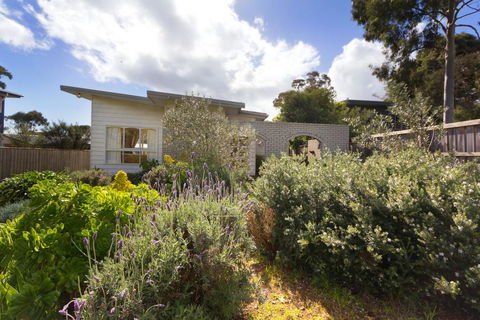 HOME SWEET HOME - MOUNT MARTHA - Events Australia 1