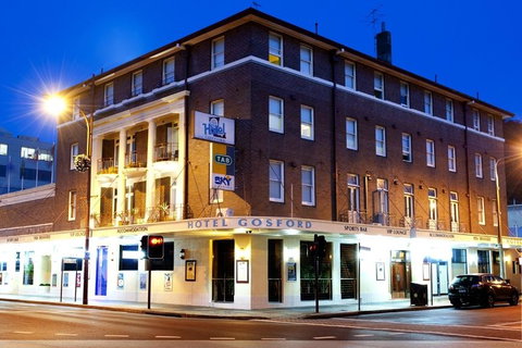 Hotel Gosford - Accommodation Europe 0