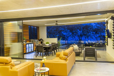 IVY Villas - Tourism Bookings 1