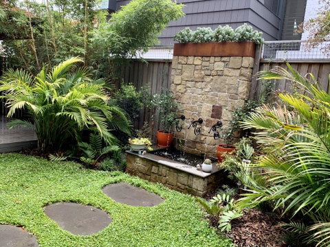 Jacaranda Garden Retreat - Accommodation Europe 0