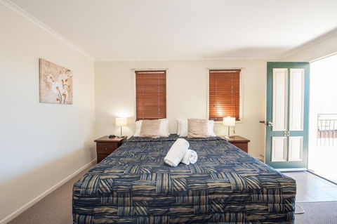 Jacaranda Place Motor Inn - Events Australia 0