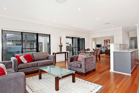 Jacarandas Parkview - Events Australia 0