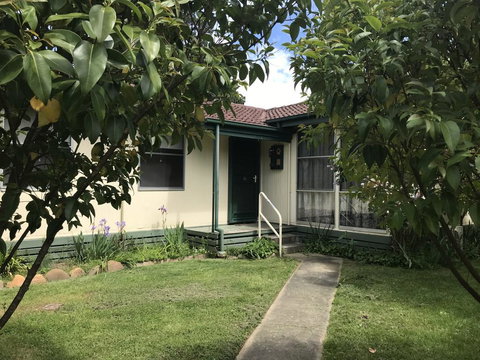 Jasny Taigh - Events Australia 0