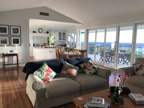 Jetty Beach Splendour Apartment - Tourism Bookings 1
