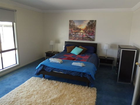 Joy On Joyce - Events Australia 0