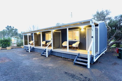 Junee Tourist Park - Tourism Bookings 2