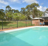 Just Listed Blaxlands Homestead - the very best location in the Valley walk to everything - Accommodation Europe