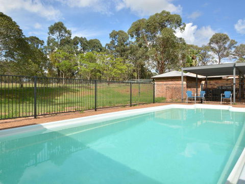 Just Listed Blaxlands Homestead - The Very Best Location In The Valley, Walk To Everything - Events Australia 0