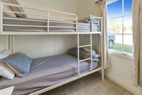 Katisha Cottage - Pet Friendly And Close To Town - Events Australia 1