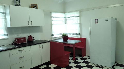 King Cottage - Tourism Bookings 1