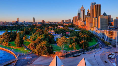 KOZYGURU MATRAVILLE PENTHOUSE AMAZING VIEW 3 BED + FREE PARKING NMV483 - Events Australia 1
