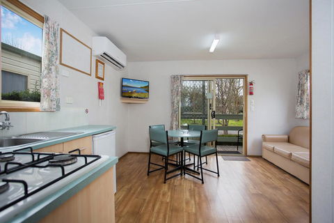 Lake Hamilton Motor Village And Caravan Park - Events Australia 1