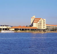 Lakes Hotel - Events Australia