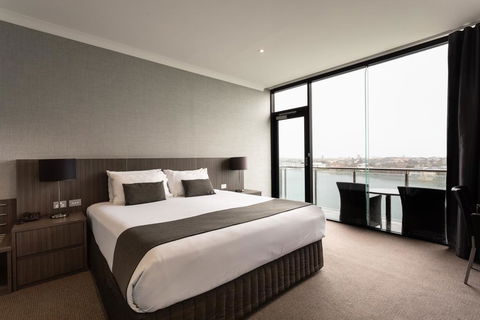 Lakes Hotel - Events Australia 2