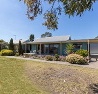 Lakeview - Waterviews on Newlands Arm - Events Australia