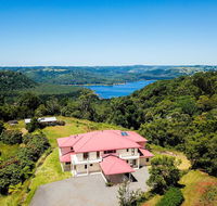 Lemon Grove - Tourism Bookings