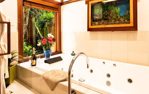 Lillypilly's Cottages & Day Spa - Events Australia 1