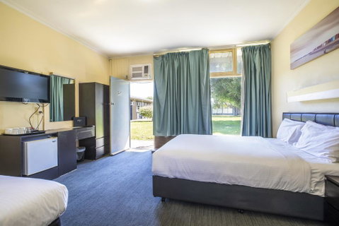 Links Hotel - Tourism Bookings 3