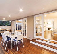Luxurious Hampton Style 3 Bedroom House - Events Australia