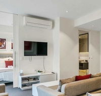 Luxury 2 bdrm in Watson at Walkerville with Balcony FREE carpark near Adelaide CBD - Events Australia