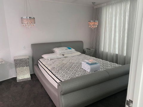 Luxury Apartment, Perfect Location - Tourism Bookings 2