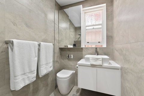 Luxury Escape, In Bellevue Hill Apartment - Events Australia 1